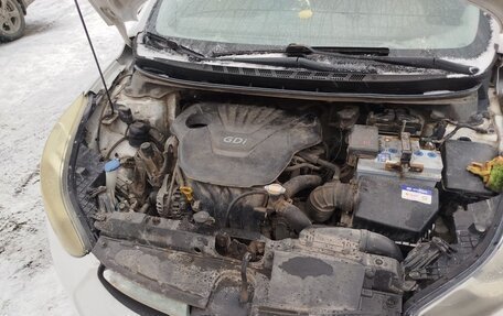 Hyundai Avante, 2011 год, 1 000 015 рублей, 17 фотография