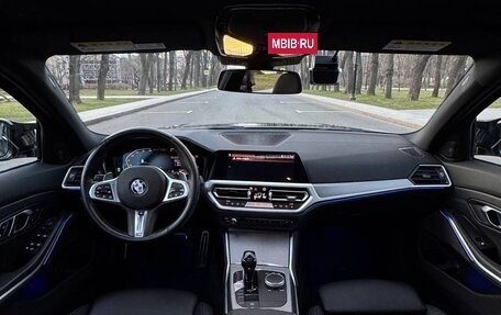 BMW 3 серия, 2020 год, 4 200 000 рублей, 21 фотография