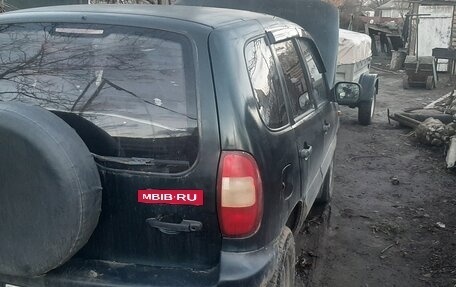 Chevrolet Niva I рестайлинг, 2004 год, 350 000 рублей, 5 фотография