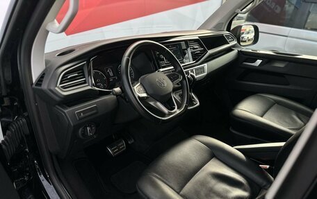 Volkswagen Multivan T6 рестайлинг, 2021 год, 6 300 000 рублей, 15 фотография