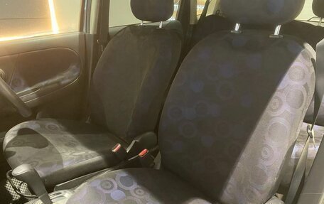 Nissan Note II рестайлинг, 2005 год, 510 000 рублей, 13 фотография