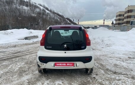 Peugeot 107 I рестайлинг, 2012 год, 449 000 рублей, 6 фотография