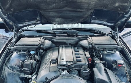 BMW 5 серия, 2001 год, 990 000 рублей, 13 фотография