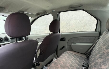 Renault Logan I, 2005 год, 260 000 рублей, 11 фотография