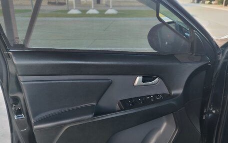 KIA Sportage III, 2011 год, 1 000 000 рублей, 15 фотография