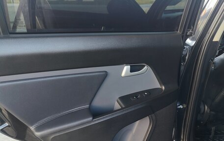 KIA Sportage III, 2011 год, 1 000 000 рублей, 19 фотография