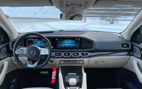 Mercedes-Benz GLS, 2020 год, 10 800 000 рублей, 15 фотография