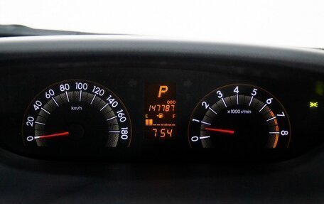Toyota Ractis I, 2010 год, 745 000 рублей, 10 фотография