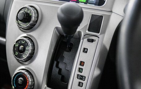 Toyota Ractis I, 2010 год, 745 000 рублей, 13 фотография