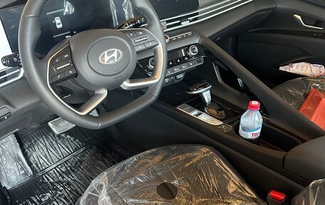 Hyundai Elantra, 2024 год, 2 300 000 рублей, 7 фотография