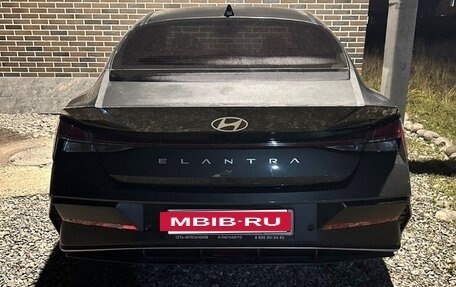 Hyundai Elantra, 2024 год, 2 300 000 рублей, 10 фотография