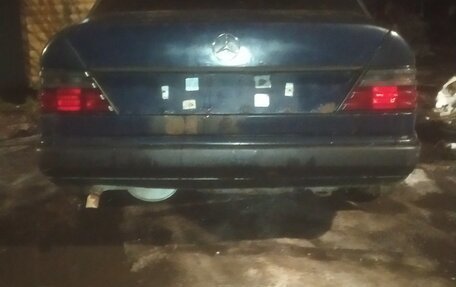 Mercedes-Benz W124, 1988 год, 75 000 рублей, 8 фотография