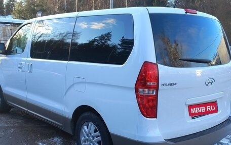 Hyundai H-1 II рестайлинг, 2016 год, 2 250 000 рублей, 5 фотография