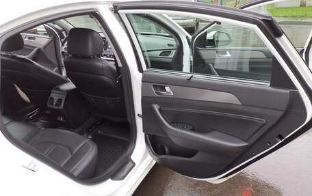 Hyundai Sonata VII, 2019 год, 2 550 000 рублей, 18 фотография