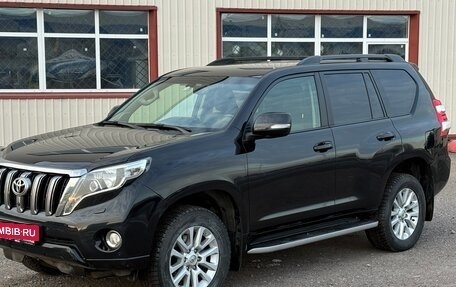 Toyota Land Cruiser Prado 150 рестайлинг 2, 2016 год, 3 400 000 рублей, 23 фотография
