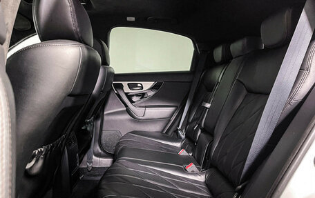 Infiniti FX II, 2013 год, 2 247 000 рублей, 10 фотография