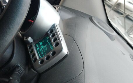 Chevrolet Spark III, 2011 год, 525 000 рублей, 8 фотография