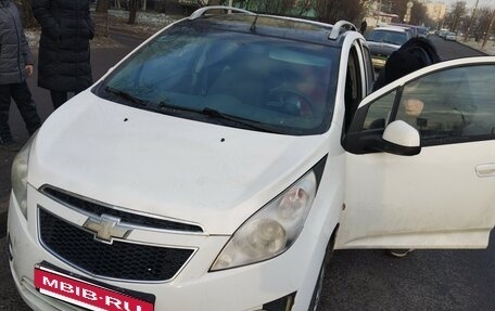 Chevrolet Spark III, 2011 год, 525 000 рублей, 4 фотография