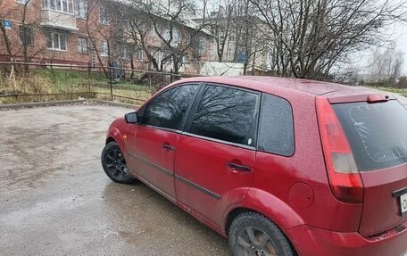 Ford Fiesta, 2002 год, 220 000 рублей, 3 фотография