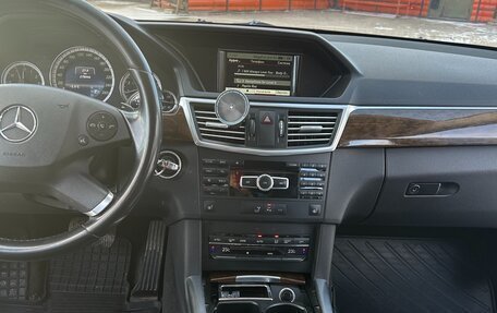 Mercedes-Benz E-Класс, 2012 год, 1 600 000 рублей, 16 фотография