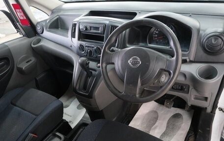 Nissan NV200, 2011 год, 949 000 рублей, 11 фотография