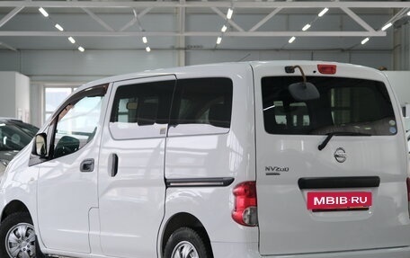 Nissan NV200, 2011 год, 949 000 рублей, 5 фотография