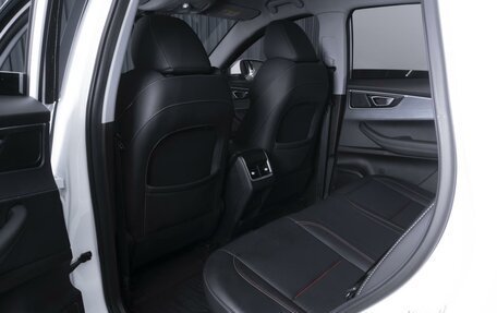 Chery Tiggo 7 Pro, 2023 год, 2 015 000 рублей, 11 фотография