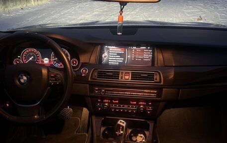 BMW 5 серия, 2016 год, 2 700 000 рублей, 11 фотография