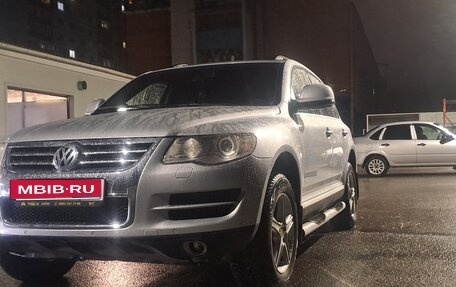 Volkswagen Touareg III, 2007 год, 985 000 рублей, 1 фотография