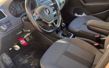 Volkswagen Polo VI (EU Market), 2016 год, 1 200 000 рублей, 10 фотография