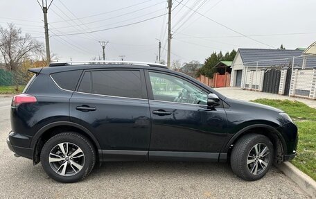 Toyota RAV4, 2017 год, 2 250 000 рублей, 5 фотография