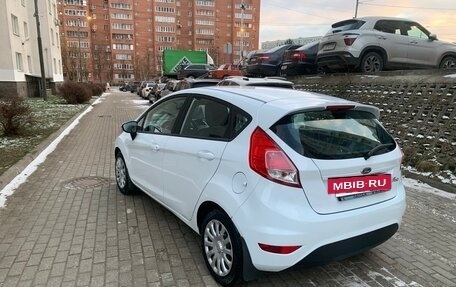 Ford Fiesta, 2015 год, 850 000 рублей, 8 фотография