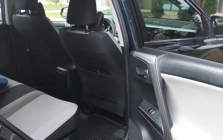 Toyota RAV4, 2017 год, 2 150 000 рублей, 11 фотография