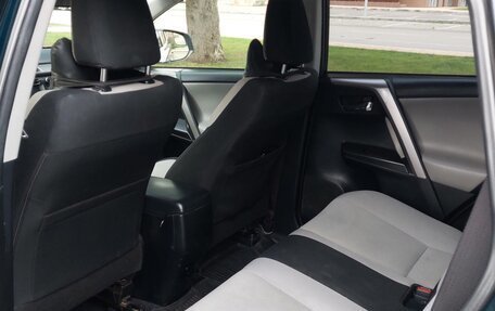 Toyota RAV4, 2017 год, 2 150 000 рублей, 9 фотография