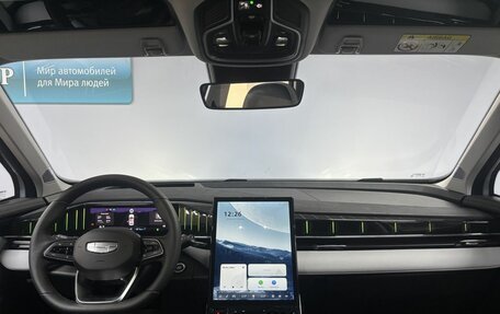 Geely Atlas, 2024 год, 3 499 000 рублей, 12 фотография