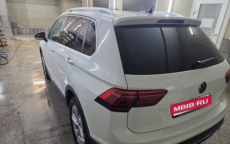 Volkswagen Tiguan II, 2021 год, 3 200 000 рублей, 5 фотография