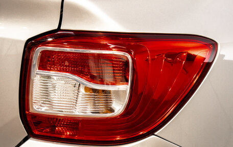 Renault Logan II, 2017 год, 649 000 рублей, 8 фотография