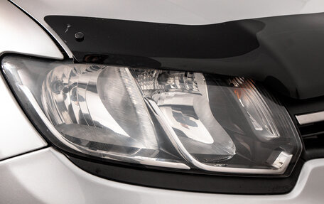 Renault Logan II, 2017 год, 649 000 рублей, 9 фотография