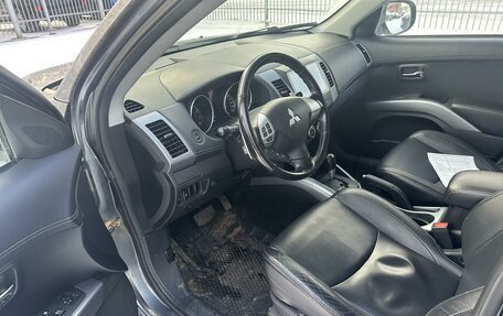 Mitsubishi Outlander III рестайлинг 3, 2010 год, 1 149 000 рублей, 8 фотография