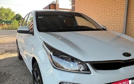 KIA Rio IV, 2020 год, 1 870 000 рублей, 2 фотография