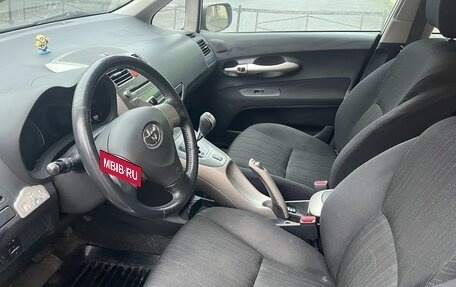 Toyota Auris II, 2007 год, 625 000 рублей, 10 фотография