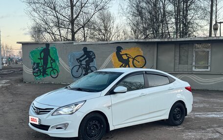 Hyundai Solaris II рестайлинг, 2016 год, 1 100 000 рублей, 2 фотография