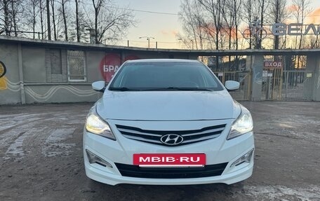 Hyundai Solaris II рестайлинг, 2016 год, 1 100 000 рублей, 3 фотография