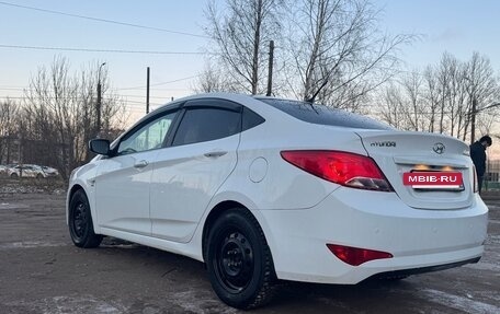 Hyundai Solaris II рестайлинг, 2016 год, 1 100 000 рублей, 5 фотография