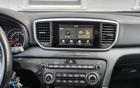 KIA Sportage IV рестайлинг, 2018 год, 2 600 000 рублей, 14 фотография