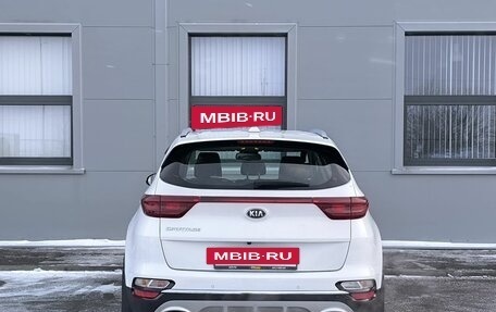 KIA Sportage IV рестайлинг, 2018 год, 2 600 000 рублей, 6 фотография