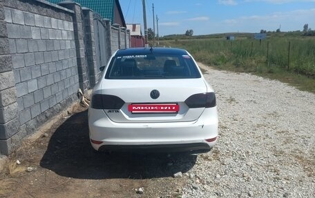 Volkswagen Jetta VI, 2013 год, 700 000 рублей, 7 фотография