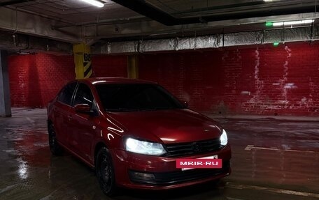 Volkswagen Polo VI (EU Market), 2016 год, 990 000 рублей, 2 фотография