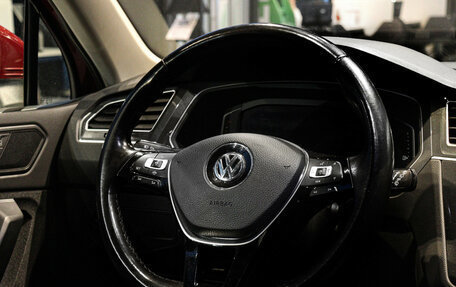 Volkswagen Tiguan II, 2018 год, 2 150 000 рублей, 11 фотография