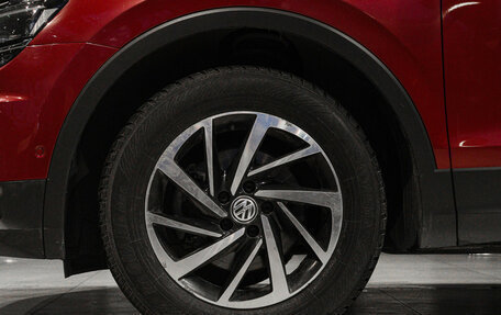 Volkswagen Tiguan II, 2018 год, 2 150 000 рублей, 21 фотография